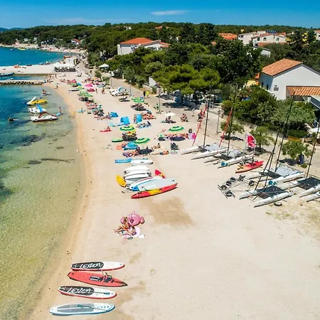 Mario Apartman Pakostane