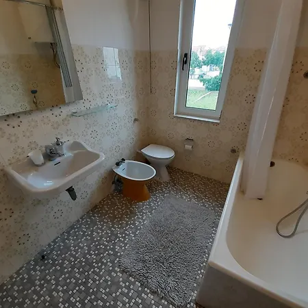 Apartment Mario